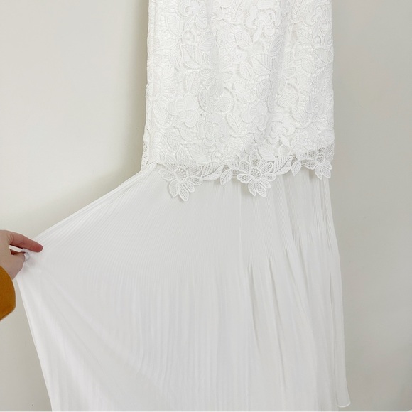 Self-Portrait Off-the-Shoulder Guipure Lace Bridal Gown - Picture 10 of 16